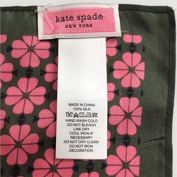 Kate Spade Spade Flower Scarf Handkerchief Bag Tie Twirly 100% Silk - Picture 6 of 6